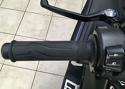 Ariete Χειρολαβές - Yamaha 02638/SSF 125mm Μαύρο