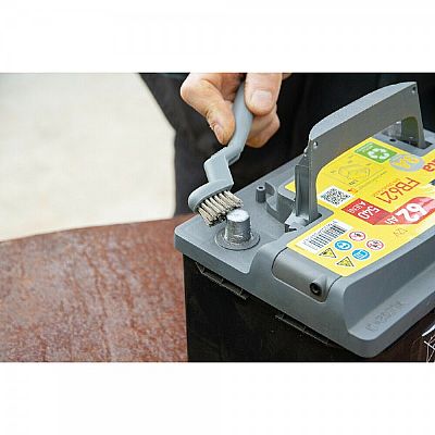 ΒΟΥΡΤΣΕΣ ΣΕΤ ΚΑΘΑΡΙΣΜΟΥ - ( Μπαταριας - Μπουζι - Πλαστικων )