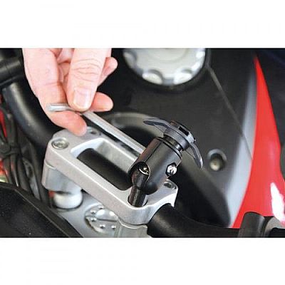 LAMPA ΒΑΣΗ (ΣΤΗΝ ΠΛΑΚΑ ΤΟΥ ΤΙΜΟΝΙΟΥ) OPTI SCREW M8 73MM